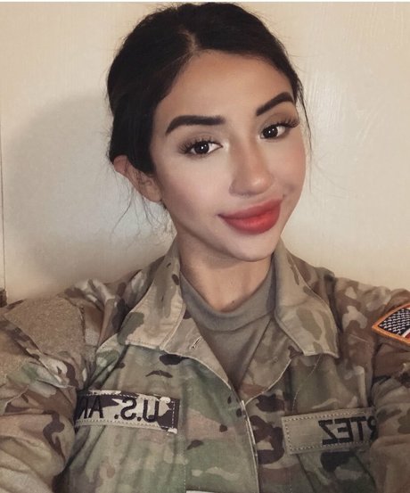 Alexandra Nicole pornstar exclusive img