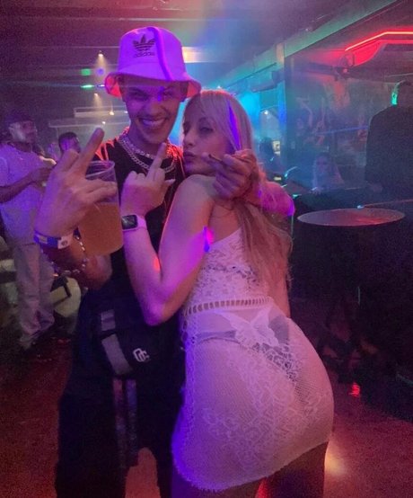 Loirinha Mily Cavalcantte porn model gallery