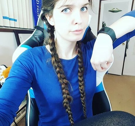 warmfreshpaint best model image