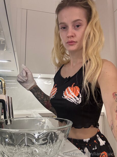 liana juice nice star pic