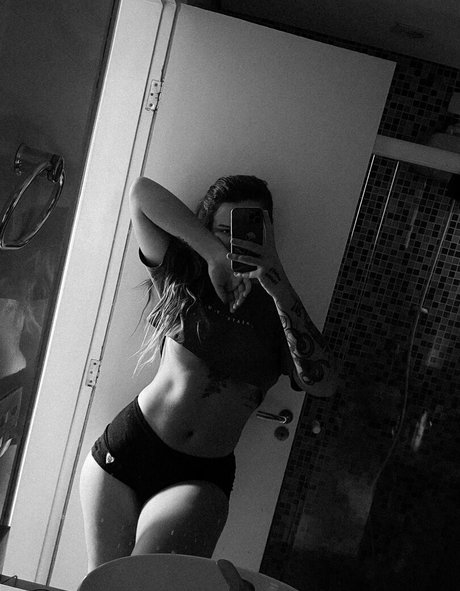 Elanadara top model galleries