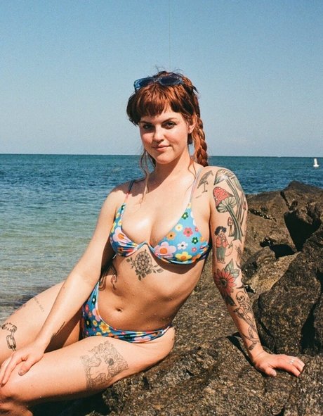 Sydney Summers pornstar erotic gallery