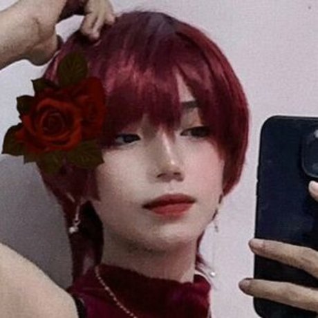 Ruan YU star naked pictures