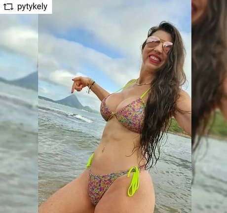 Pytykely star sexy pictures