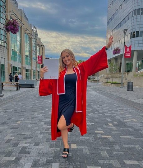 Madisun Sullivan model adult gallery