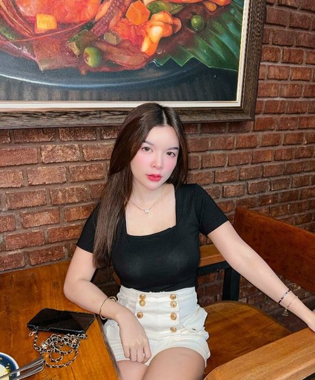 Wanvisa Yodprasart xxx pornstar photos