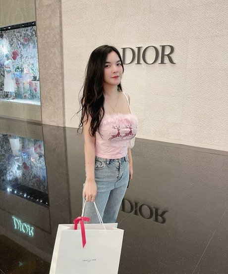 Wanvisa Yodprasart pornstar hd image