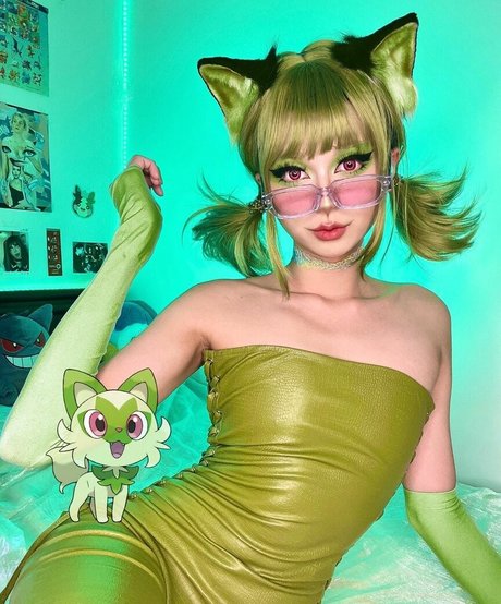 ogiaru pornographic model img