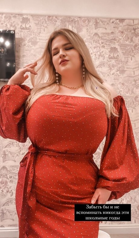 Julia Chegodar perfect pornstar galleries