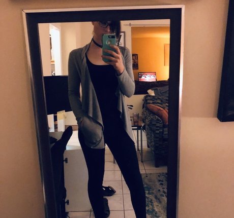 Ava Shade star nude galleries