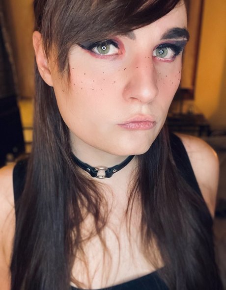 Ava Shade best actress gallery