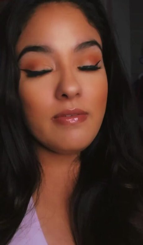 Esmeralda Quintero nude actress galleries