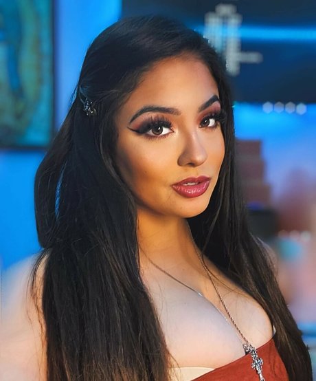 Esmeralda Quintero nude star photo