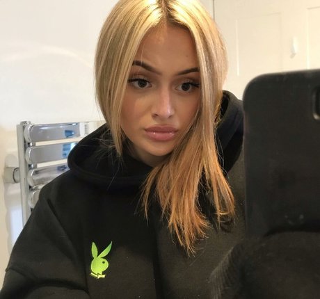 Eleanor Evans free pornstar galleries