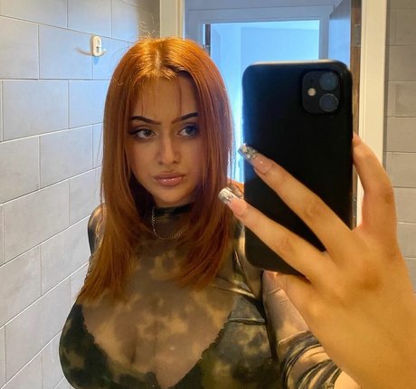 Eleanor Evans pornstar naked images