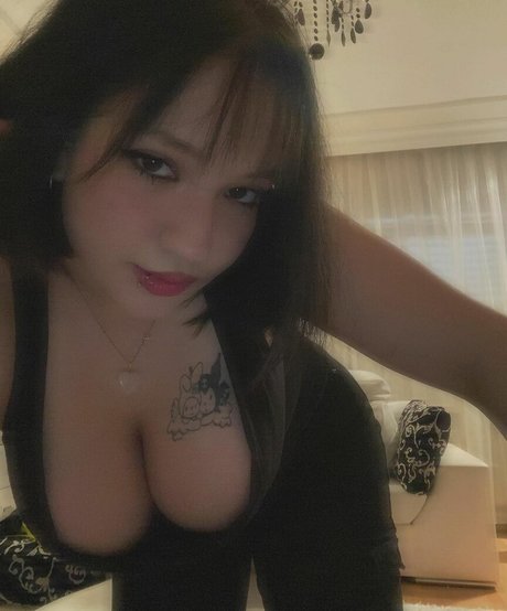 nilxvan model adult photos