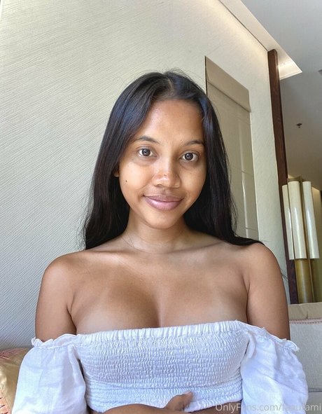 Fauutami star sexy pictures