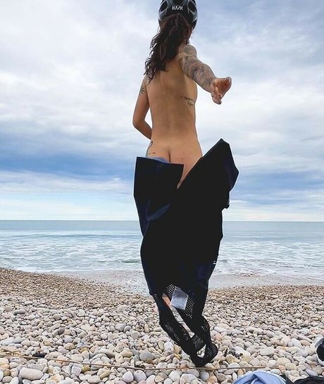 Anita Gonzalez model pictures