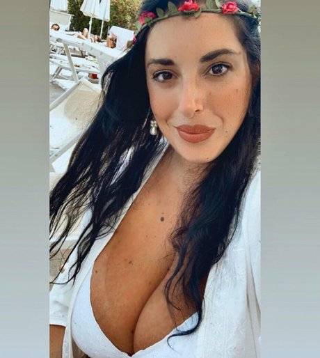 Valeria Vela model sexy img