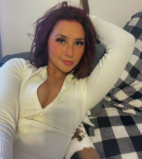 Eve Haddox hot pornstar pic