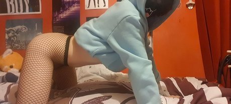 Wah Donka model top pic