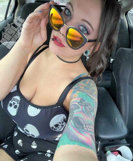 hayleehurricane pornstar beautiful picture