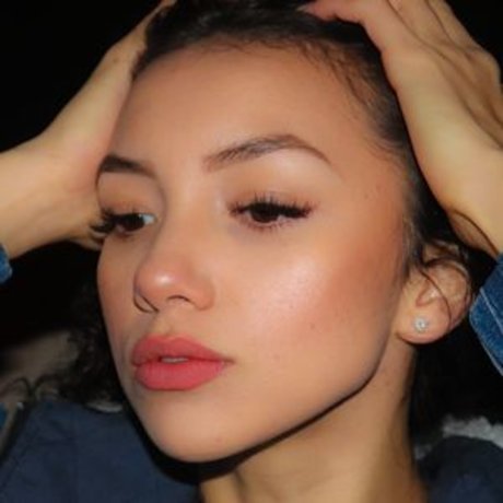 Mary Kaylaficial adult model photo