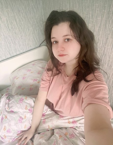 Minty Miyako naked star image