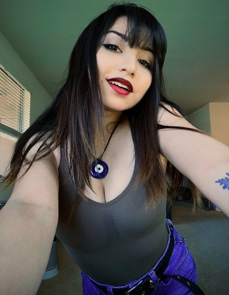 SxnpaiJxde hot model archive