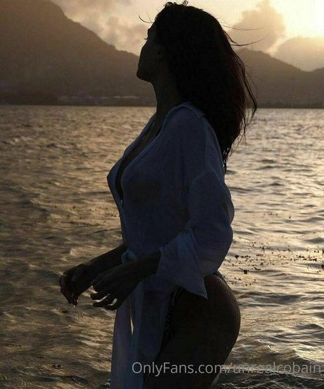 unrealcobain sex model img