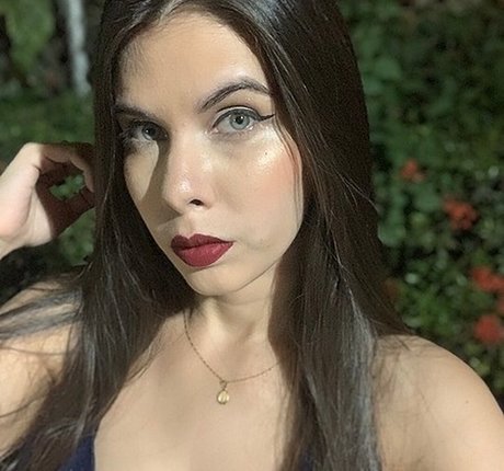 Karedaboin exclusive model img