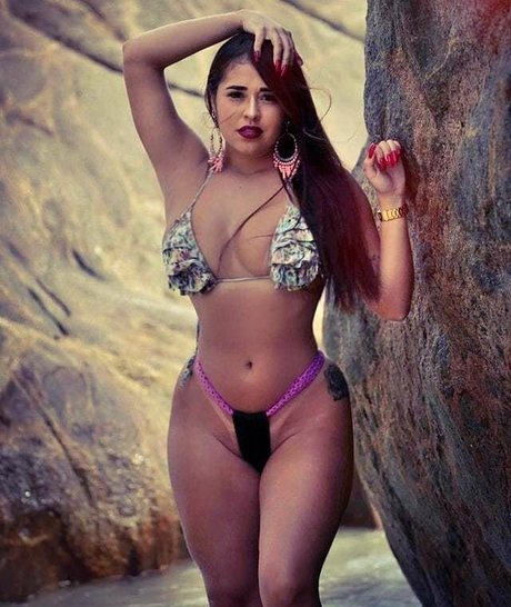 Tayenne Gouvea pornstar high quality img