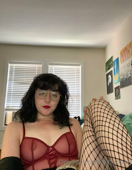 Lotion Wizard hot pornstar picture