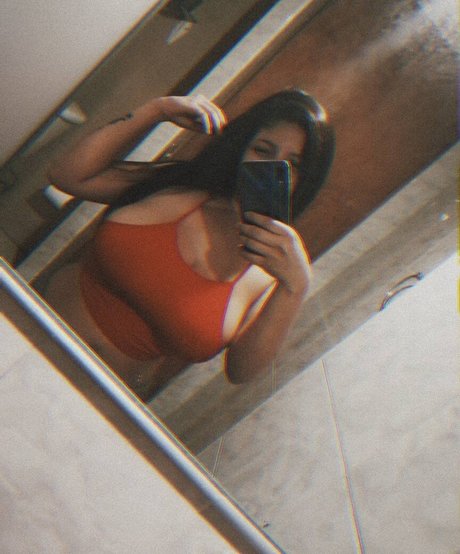 pussy spreading onlyfans hot nude images