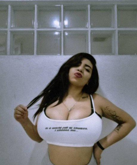 Kimberly Hdeez nice pornstar gallery