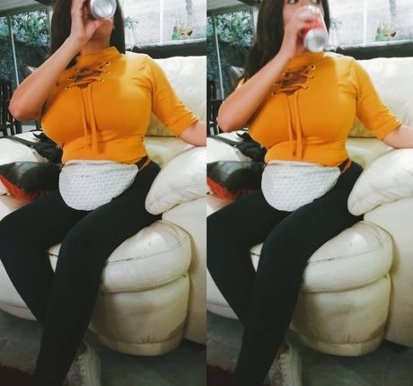 Kimberly Hdeez sex model image