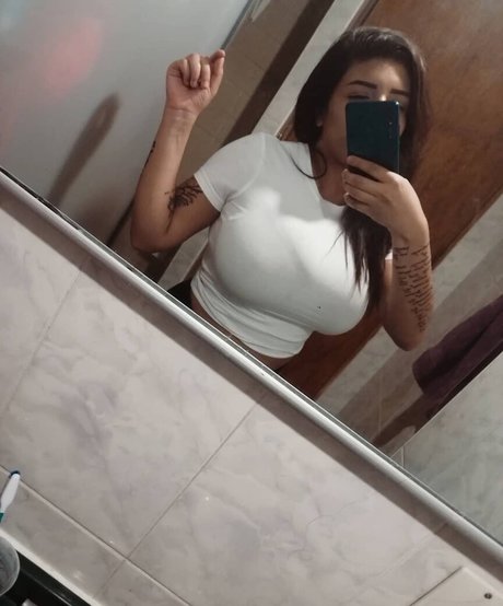 Kimberly Hdeez pretty pornstar img