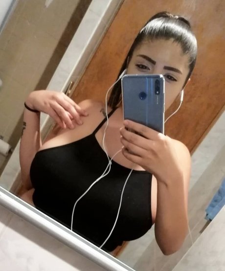 Kimberly Hdeez star art image