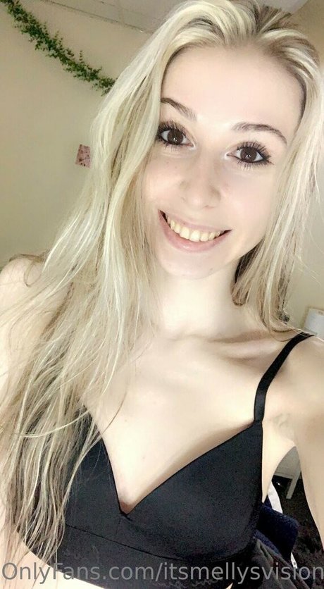 itsmellyvision pornstar erotic gallery