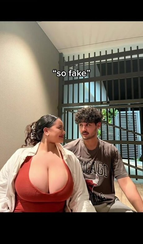 Carragh Mahuika best star galleries