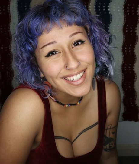 venusontheflipside top model image