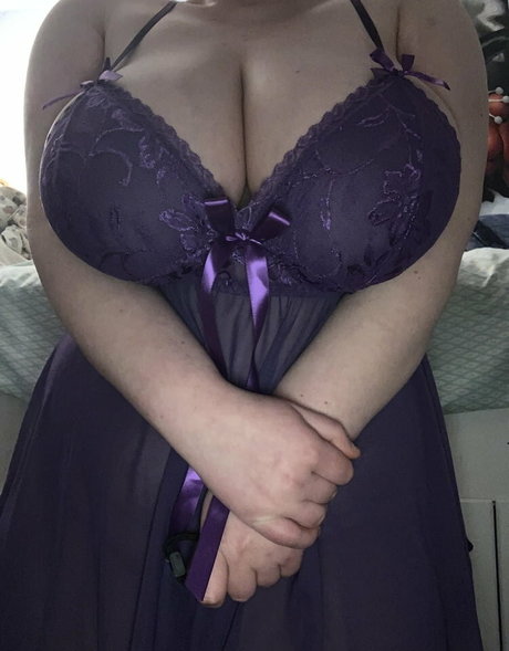 Squishy Lynxie model art photos