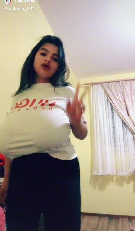 Melannia star porn pictures