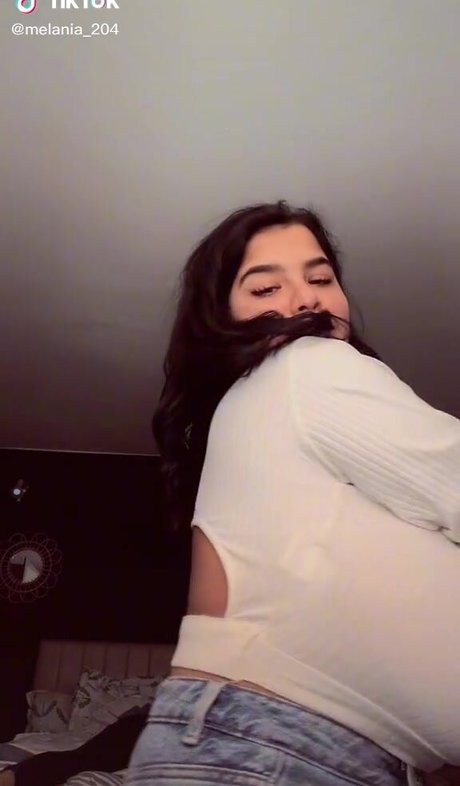 Melannia hot pornstar image