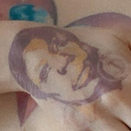 Clara Averbuck naked actress pictures