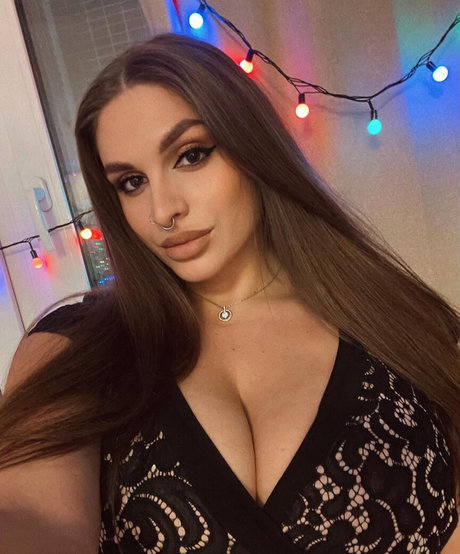 Anastasia Shark model exclusive photos