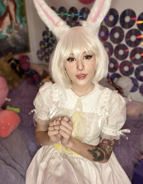 emptydeity sex model image