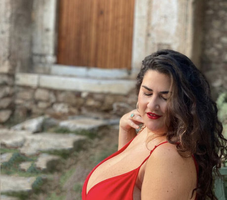 Caliope adult model photos