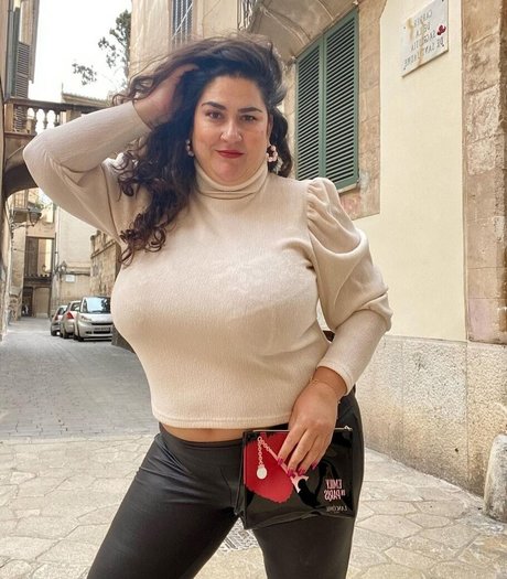 Caliope perfect pornstar pictures