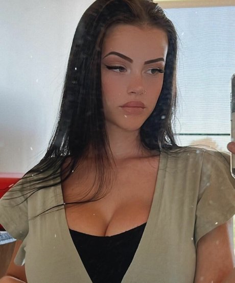 Grace Laura nice star pics